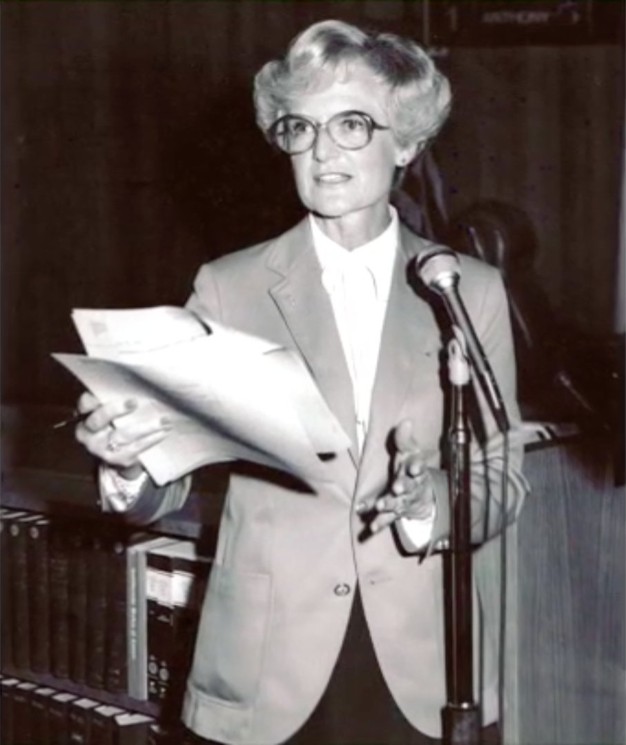 COPH_CSUF's tweet photo. In 2013 former CA State Assemblywoman Marian Bergeson was interviewed for our OC Politics Project. She discussed the challenges of being a woman in politics; the importance of bi-partisanship; and shared her passion for educational reform. #WomensHistoryMonth https://t.co/Vqs3exLT52