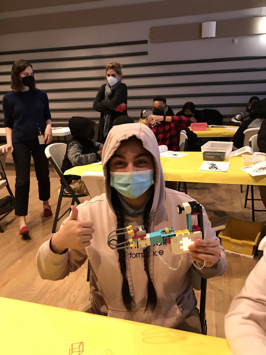 tuSTEMcenter tweet media