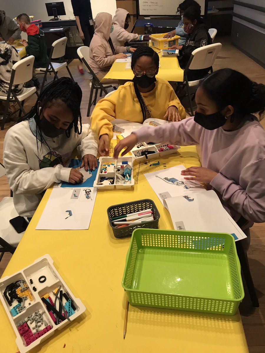 tuSTEMcenter tweet media