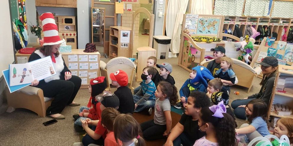 IndianaAreaSD's tweet photo. Did you know Ben Franklin’s PreK is full of Authors &amp; Illustrators?! Mrs. Olear’s class published the book “Little People, Big Dreams!” You can check out a copy from our library! The Cat in the Hat had a wonderful time sharing it with their class!❤️🖤📚#extremelyproudBFprincipal https://t.co/kx3S5AEU21