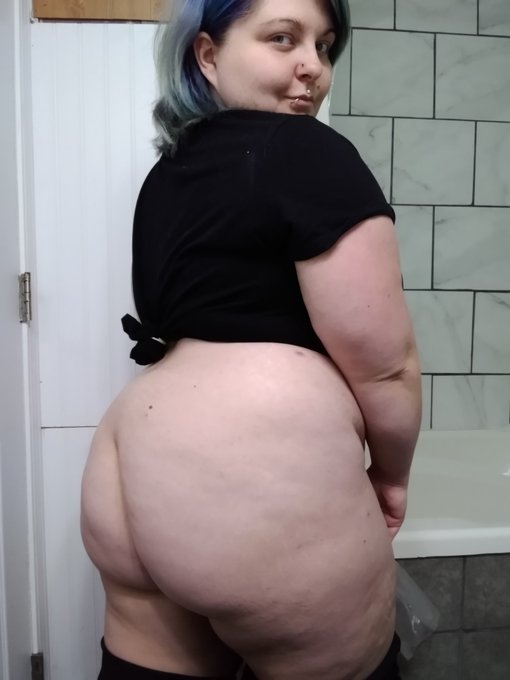 I heard you were craving cake recently.. 🎂🎂 hope this cures your craving 🤤 https://t.co/27EI2G1Ipr #onlyfanscontent<a href="/tag/submissive"class="tags"><span>#submissive</span></a><a href="/tag/onlyfanscontent"class="tags"><span>#onlyfanscontent</span></a><a href="/tag/thiccgirl"class="tags"><span>#thiccgirl</span></a><a href="/tag/onlyfanshotwife"class="tags"><span>#onlyfanshotwife</span></a>