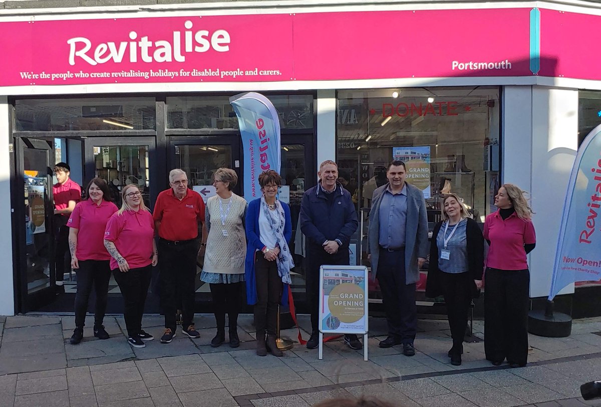 We can't believe a week has already passed since opening our newest shop! 

Read a recap of the day on our website - 

revitalise.org.uk/news/local-foo…