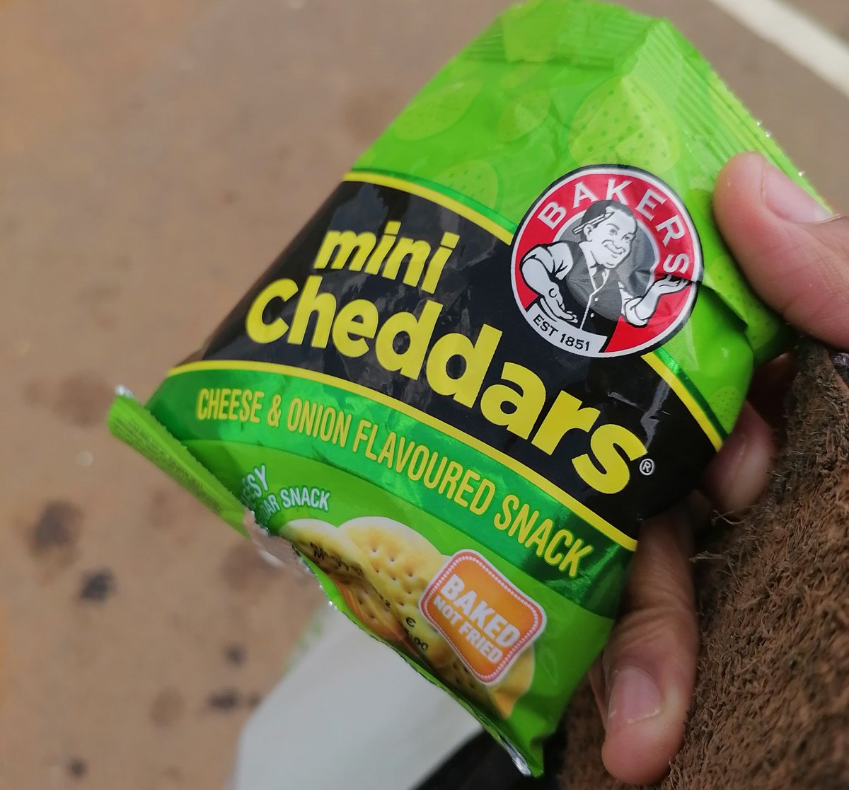 uncle__za's tweet photo. Show me best snack than this. https://t.co/0UhkgrgVe6