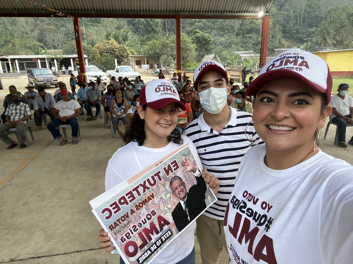 irmamorama's tweet photo. En Tuxtepec queremos #QueSigaAMLO #TuxtepecConAMLO #OAxacaConAMLO https://t.co/IkIm0A3j1I
