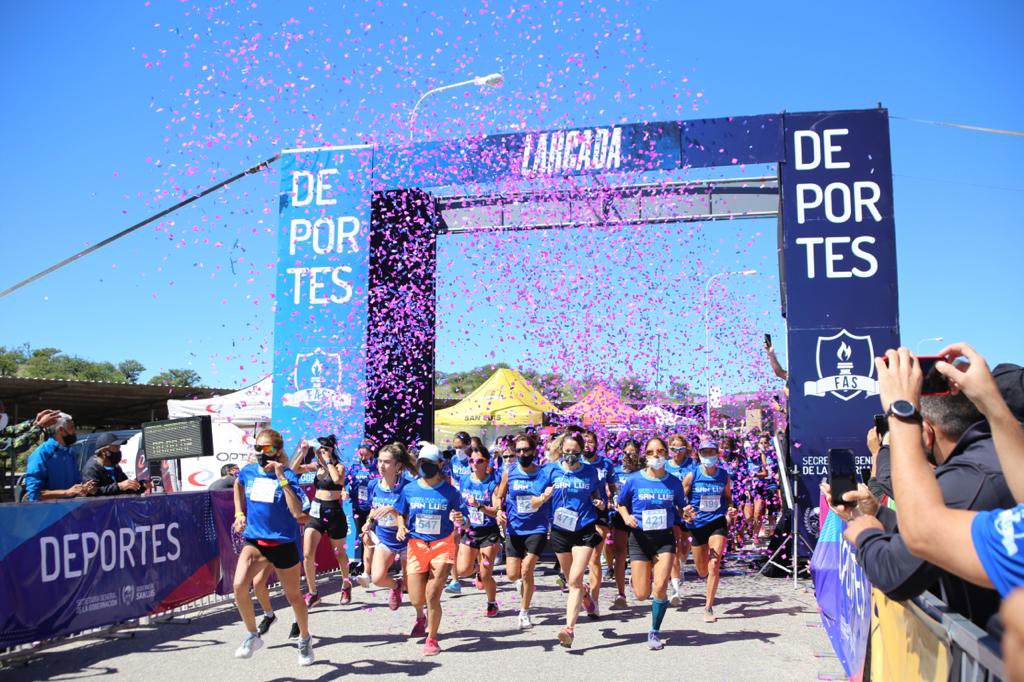 Media Maratón “Provincia de San Luis”: este sábado será la entrega de kits.
Más información ➡️ bit.ly/MediaMaratonPr…
#DeportesSanLuis
