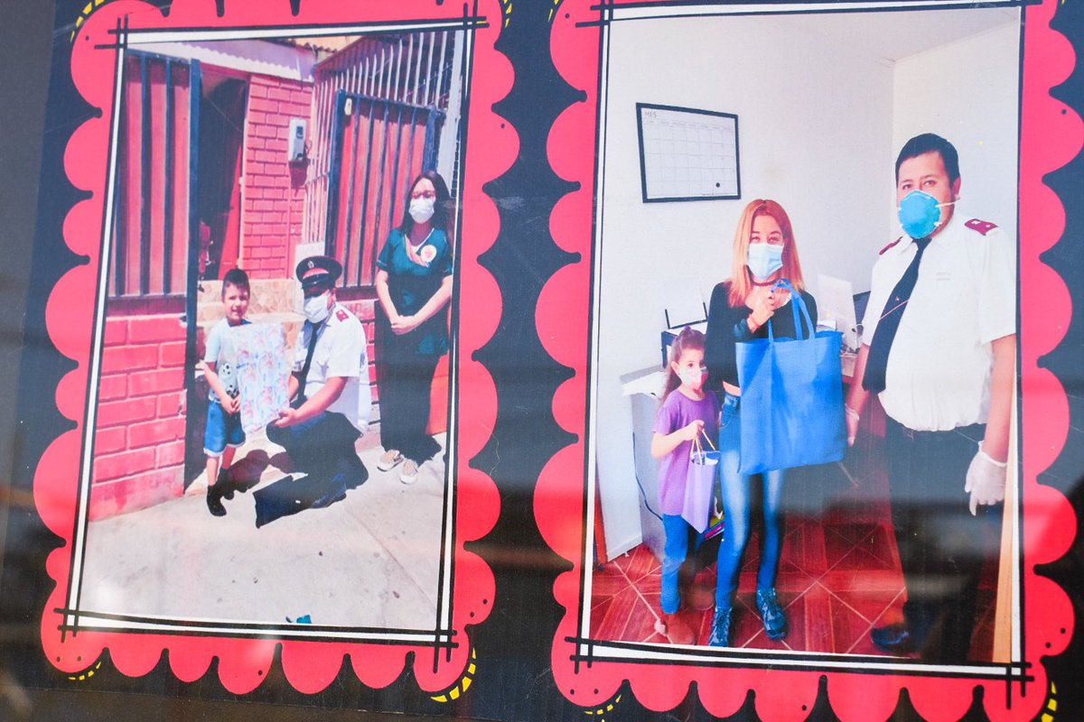 Delegado <a href="/UrquietaAtacama/">Patricio Urquieta</a> junto a <a href="/AtacamaBBNN/">Seremi Bienes Nacionales Atacama</a>, <a href="/JUNJI_Atacama/">JUNJI Atacama</a> y <a href="/SeremieducIII/">Seremi de Educación Región de Atacama</a> hicieron entrega de una transferencia de título gratuita al Ejército de Salvación. 🙌 En esta propiedad funciona desde hace más de 13 años el Jardín Infantil Gotitas que recibe a 32 niños de #Copiapó.