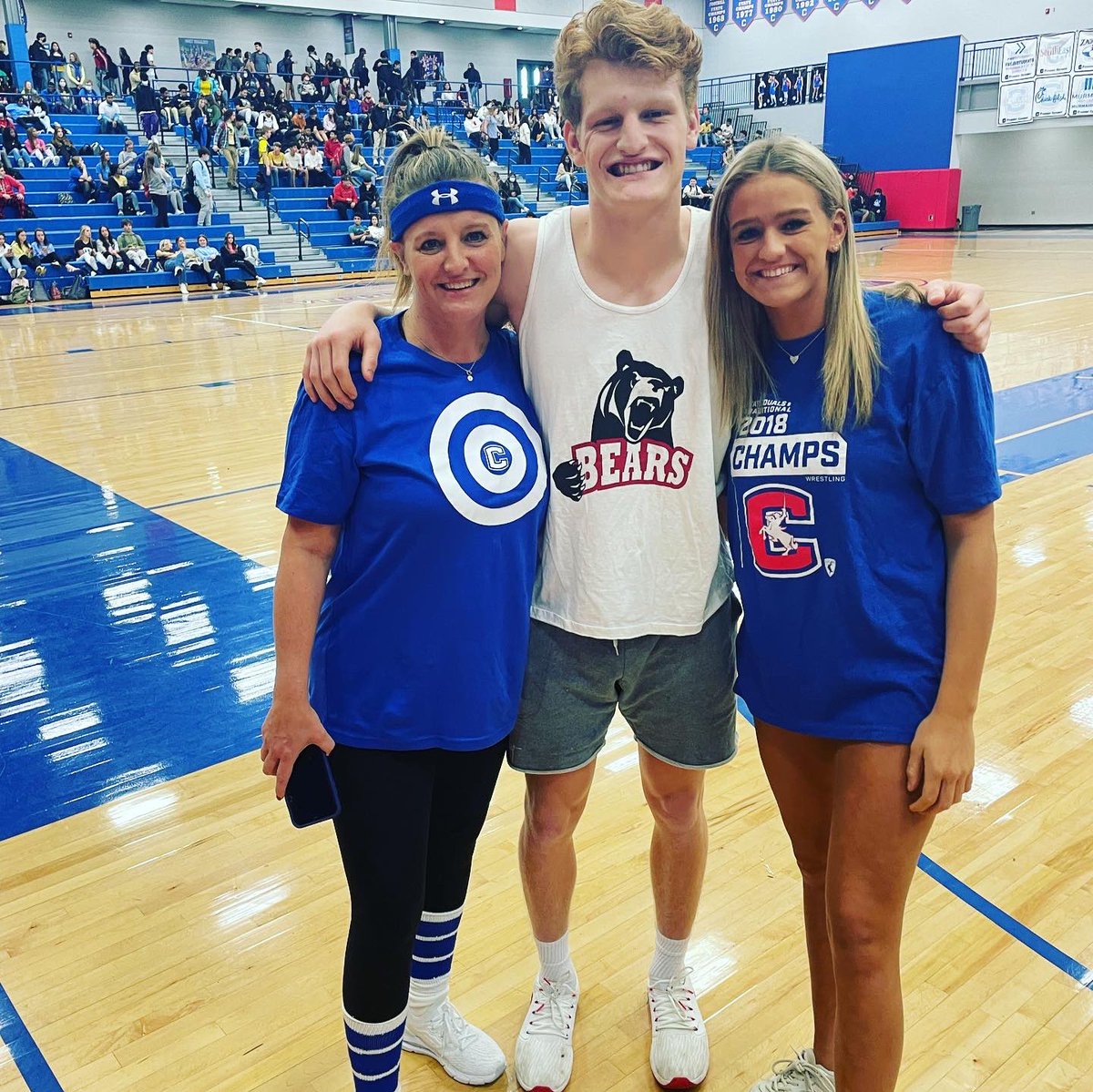 autobryan's tweet photo. Nothing like a little Spring Break Staff/Student Dodgeball Game. The 16 year old talked a lot of smack about her cannon. I even wore a target and she never hit me #teamobryan #decoy #hitme https://t.co/sO8ZOiNxT0