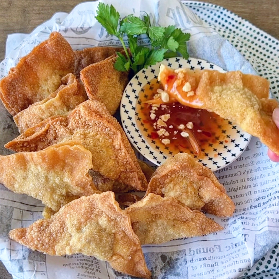 Each bite is making it more &amp; more difficult to share Toh Roong’s Bangkok street fare at our pop-up this weekend. But we’ll play nice 😬🍜 Peek the menu via thehaymakerdc.com
.
.
Sat 5pm-11pm
Sun 4pm-10pm