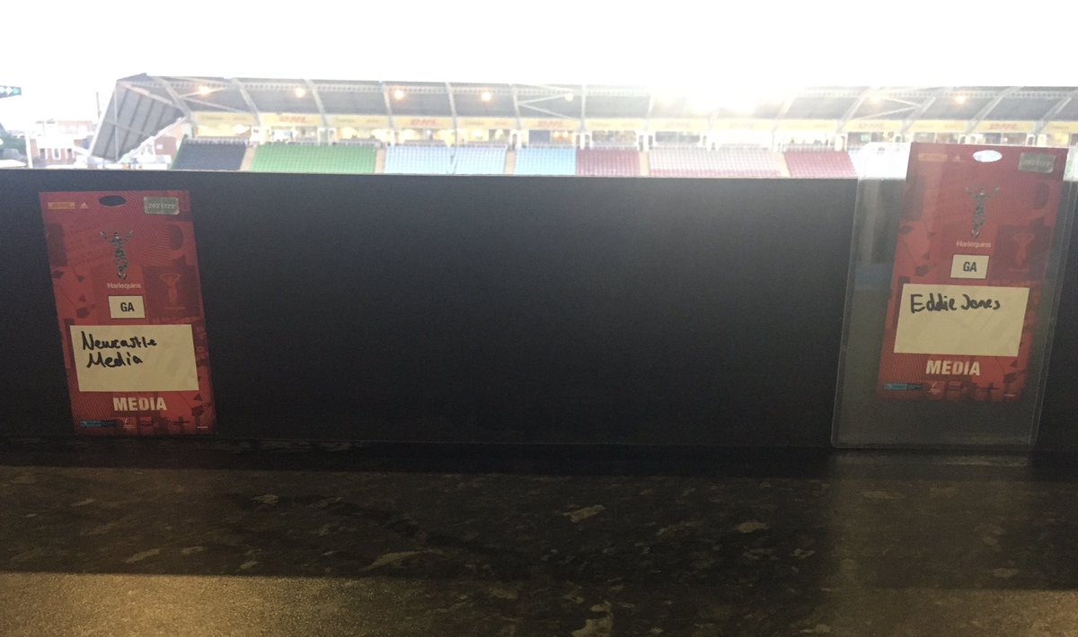 mark smith tweet media