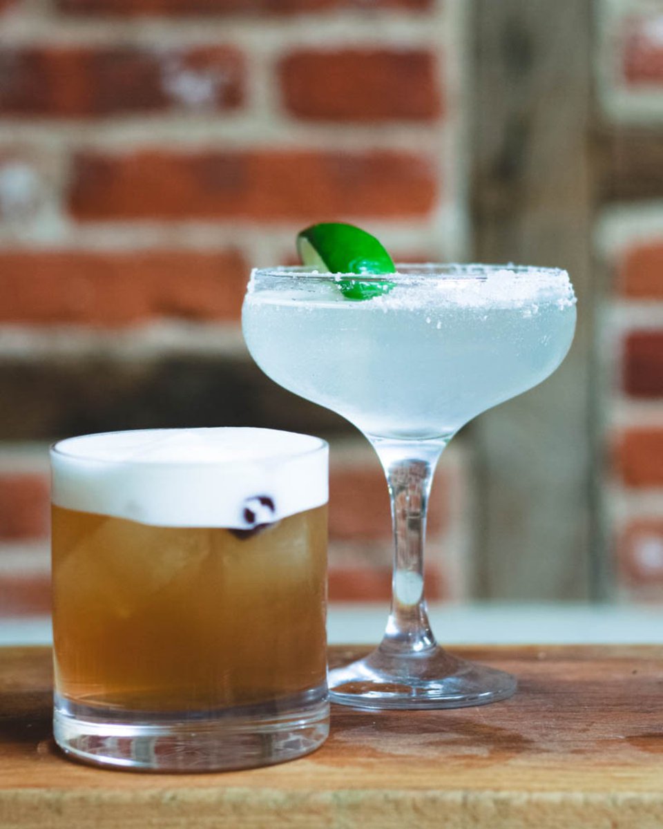 New cocktail alert! 

Byfords has four new delicious cocktails on the menu, which one will you try?

🥃Amaretto Sour
🍾Rose &amp; Rhubarb Gin Fizz
🌶️Chilli &amp; Lime Margarita
🍸Espresso Martini

View the new menu now: byfords.org.uk/cafe/dinner