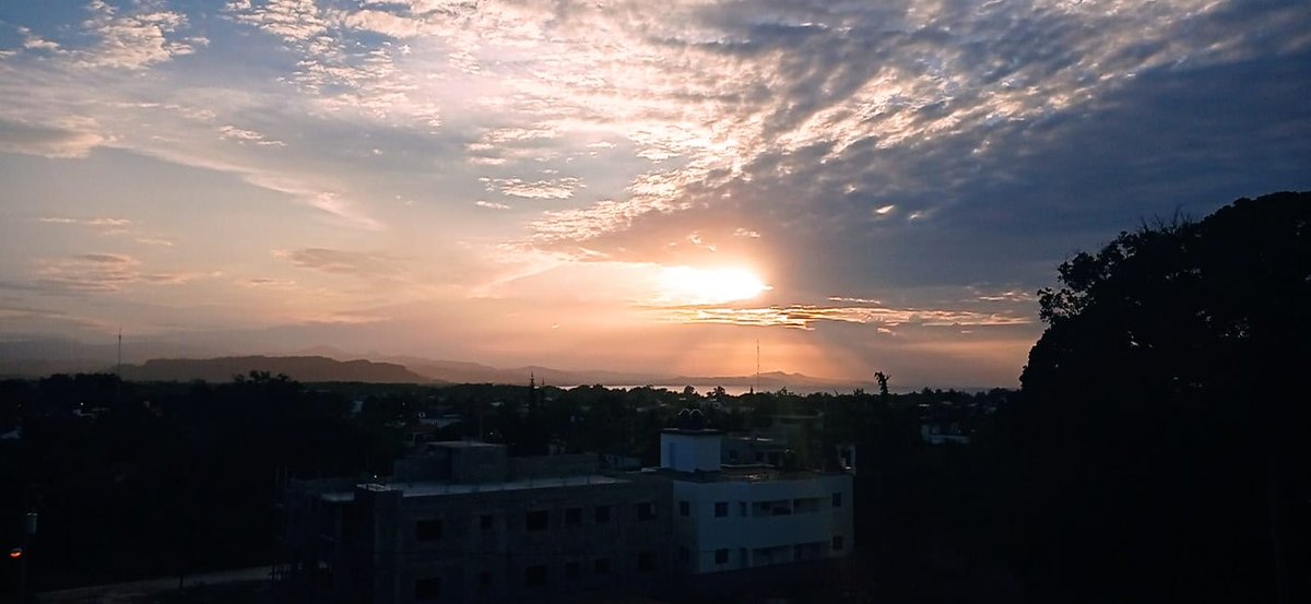 IsaacTours's tweet photo. Let your imagination do the talking.
#travellers #AtlanticOcean #dominicanrepublic #summer #wanderlustXL #Sunset #Sky #WeekendFeeling #travel #Traveler #Wanderlust #travelphotography #TravelBlogger #Trekking #TravelExperience #TailorMadeTravel https://t.co/5CG7a8yU2Q