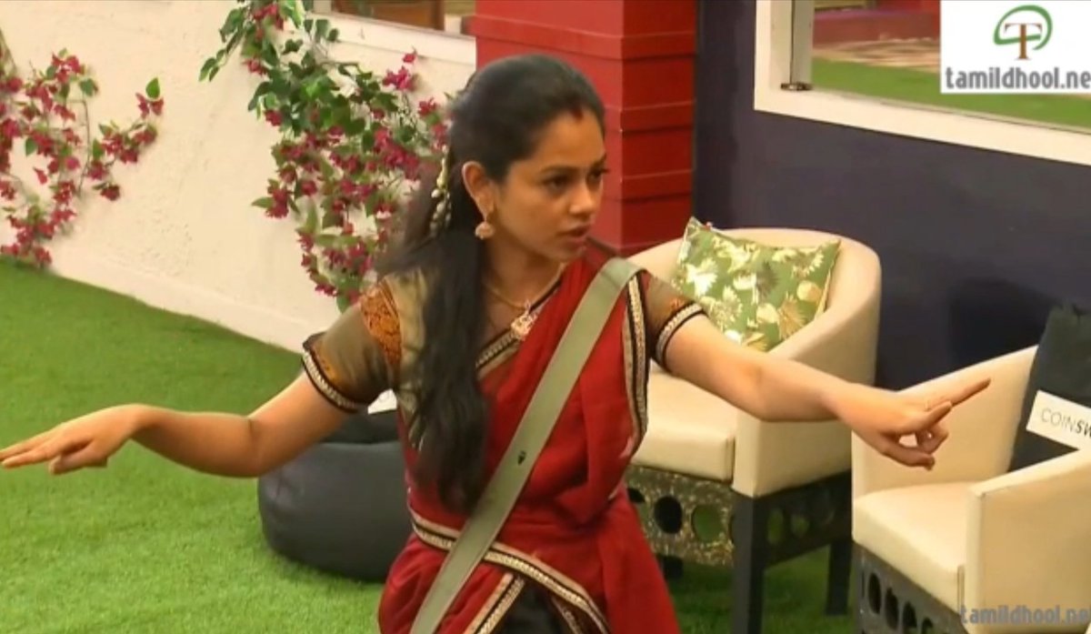 bb_curator's tweet photo. Watch this nutcase #Anitha fly with excitement now that she has got a new target. SHE WON'T STAND DOWN NOW. She will keep talking until #Julie takes her last breath & is buried in a cemetery. No explanation will be enough. Good God! Now #Balagi will act smart 🙄🙄 #BBUltimate https://t.co/XsIcQk4Oqz