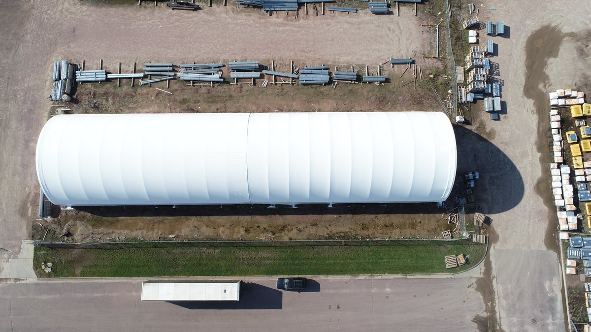 siouxsteel's tweet photo. #ProTecBuildings have countless uses! Here's a 47' x 200' Sentry building that's used for commodity storage. Manufactured in the US, #ProTec Buildings are available in widths up to 200' & manufactured to any length! Visit https://t.co/zLAziWoGuP to learn more! #siouxsteel https://t.co/ZLZRO3pYba