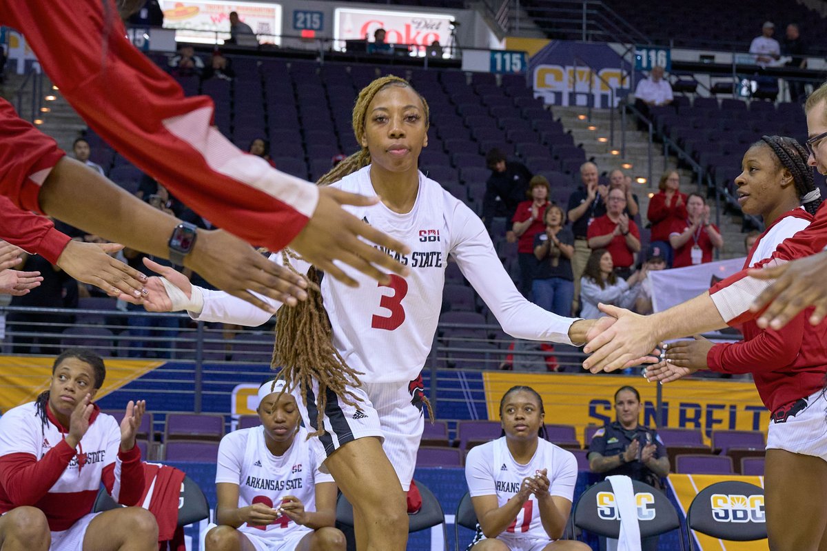 AStateWB's tweet photo. WHAT. A. CAREER. for @morganw105 👏👏👏

2️⃣0️⃣th all-time in scoring (1,104 pts)
5️⃣th in free throws made (362)
7️⃣th in rebounds (802; one of just 7 A-State players with 800 or more rebounds) https://t.co/Ib6zGge2ve
