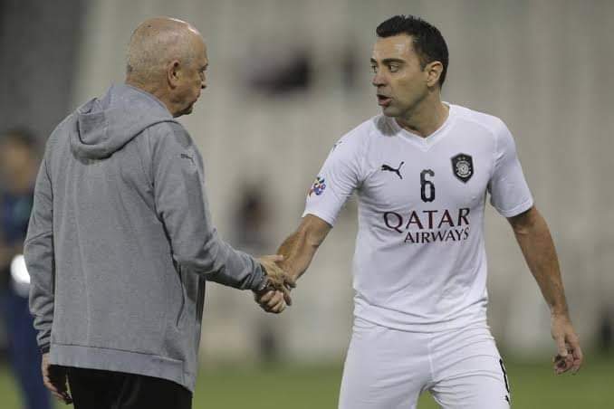 AmrGaber1911's tweet photo. عمنا وهو بيدي التعليمات ل تشافي

#Welcome_Ferreira https://t.co/OvstZuQ2cL