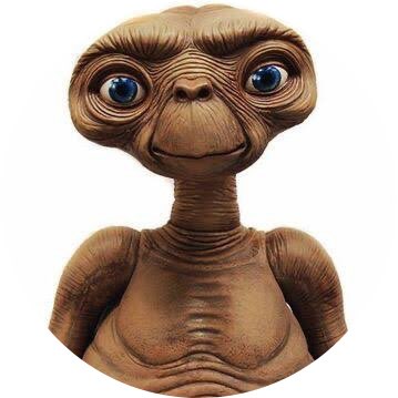 You wake up and see this guy staring at you, wdyd?👽