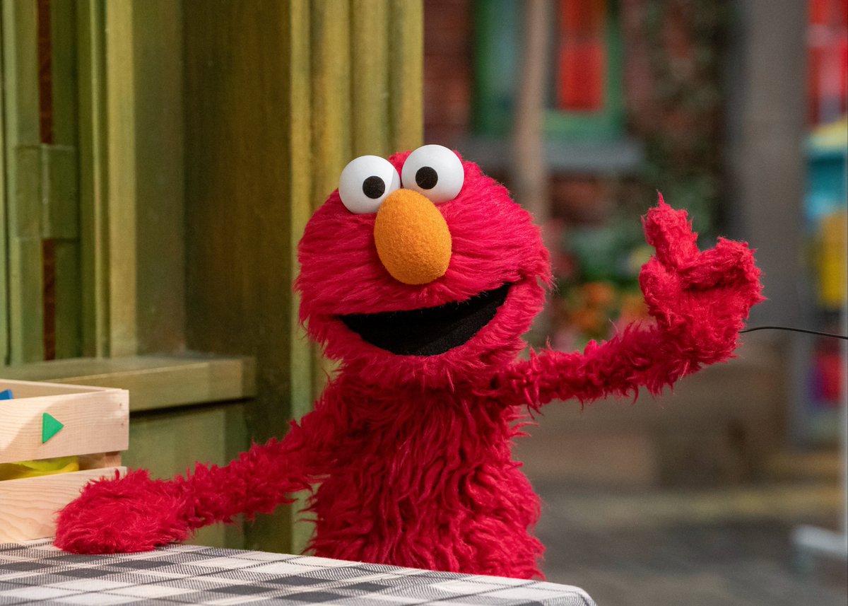 Elmo tweet media