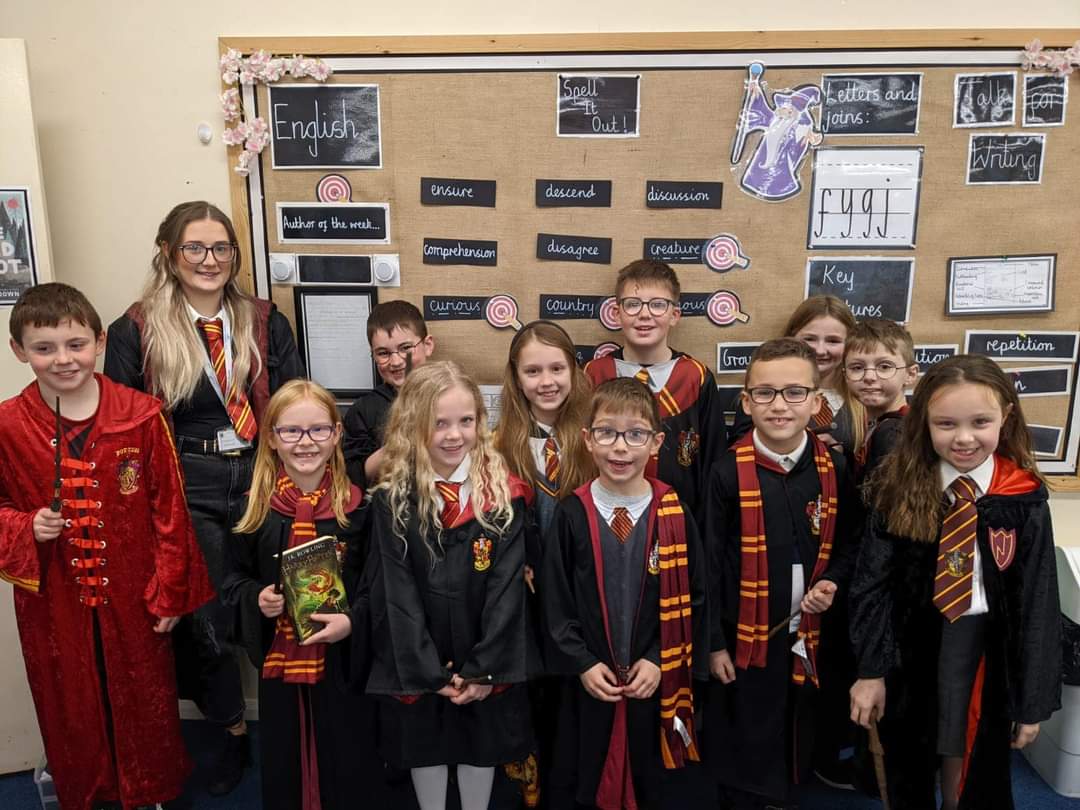 SpringCottagePS's tweet image. World Book Day at Spring Cottage 📚🙂 #SpringCottageReading