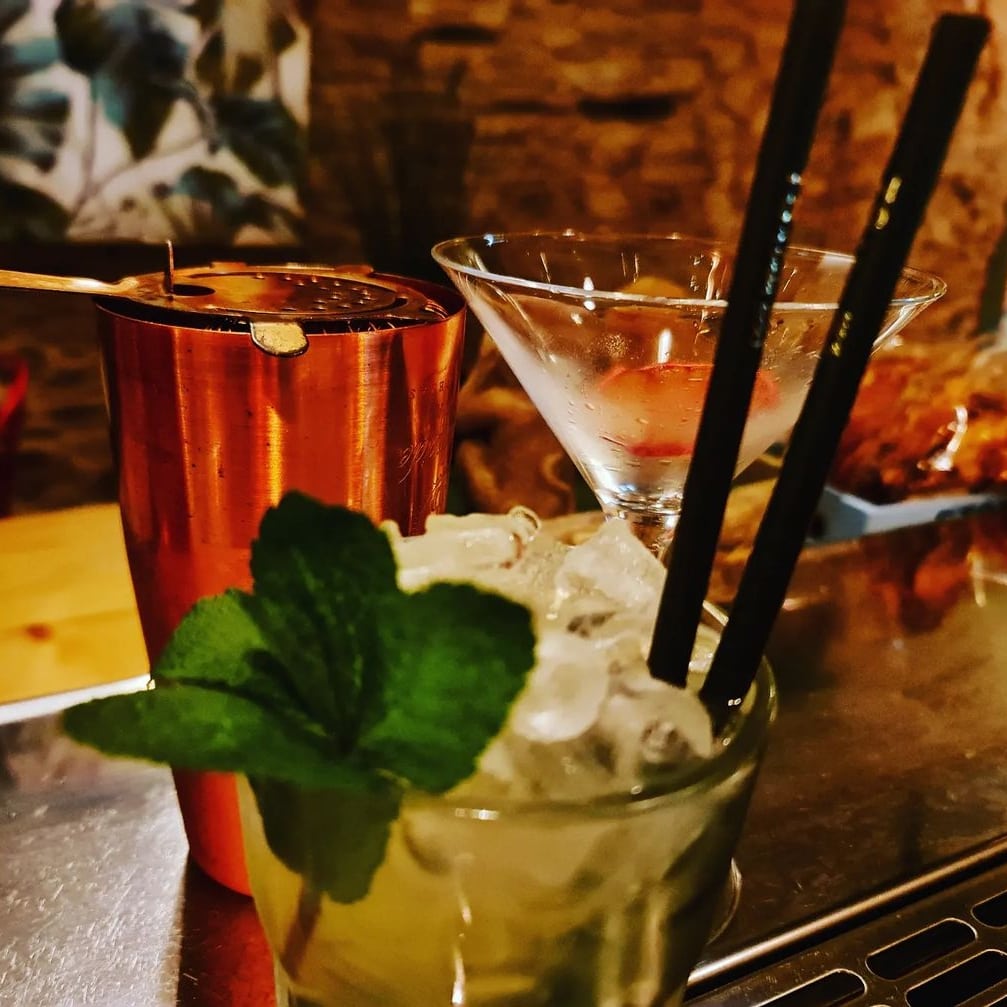 Ya es fin de semana 😉 🍹 🍸 by <a href="/ts_a_casa/">TS A casa</a>