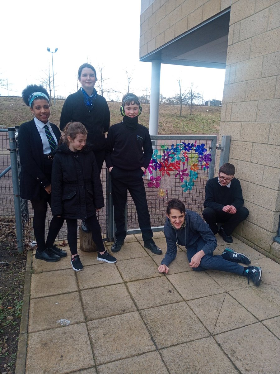 St Paul's RC Academy Gardening Club tweet media