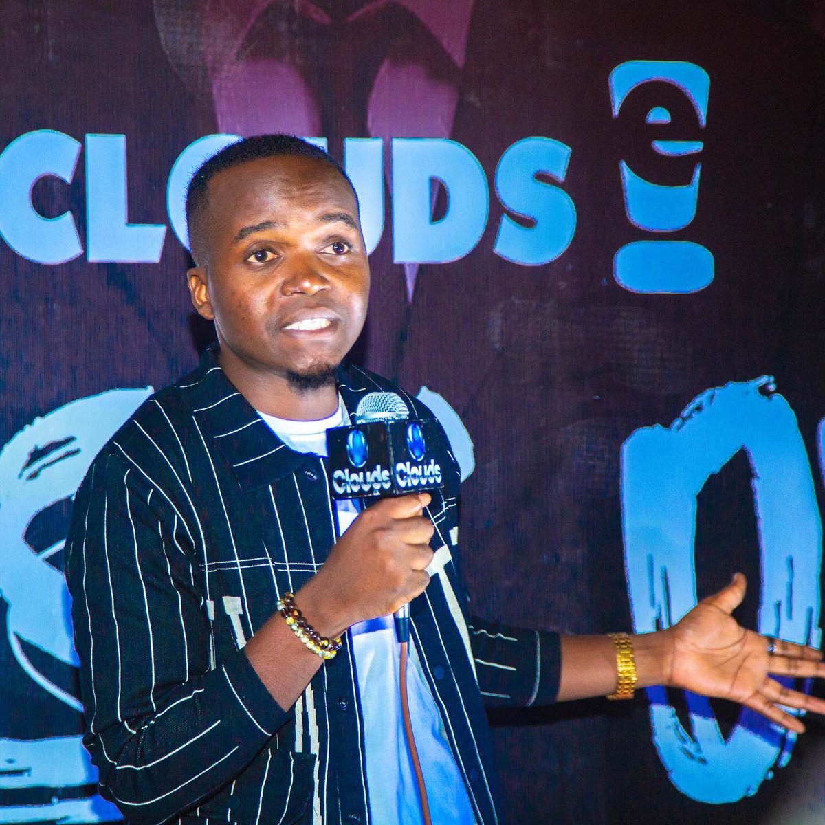 CloudsMediaLive's tweet photo. Ni #MaskOffNight na Mnoma @thisistei ndiye mwenye password za ku-approve mtoko wako usiku wa leo kwenye Red Carpet 🔥 Jipate Clouds TV • https://t.co/sXDQvO4Uxx