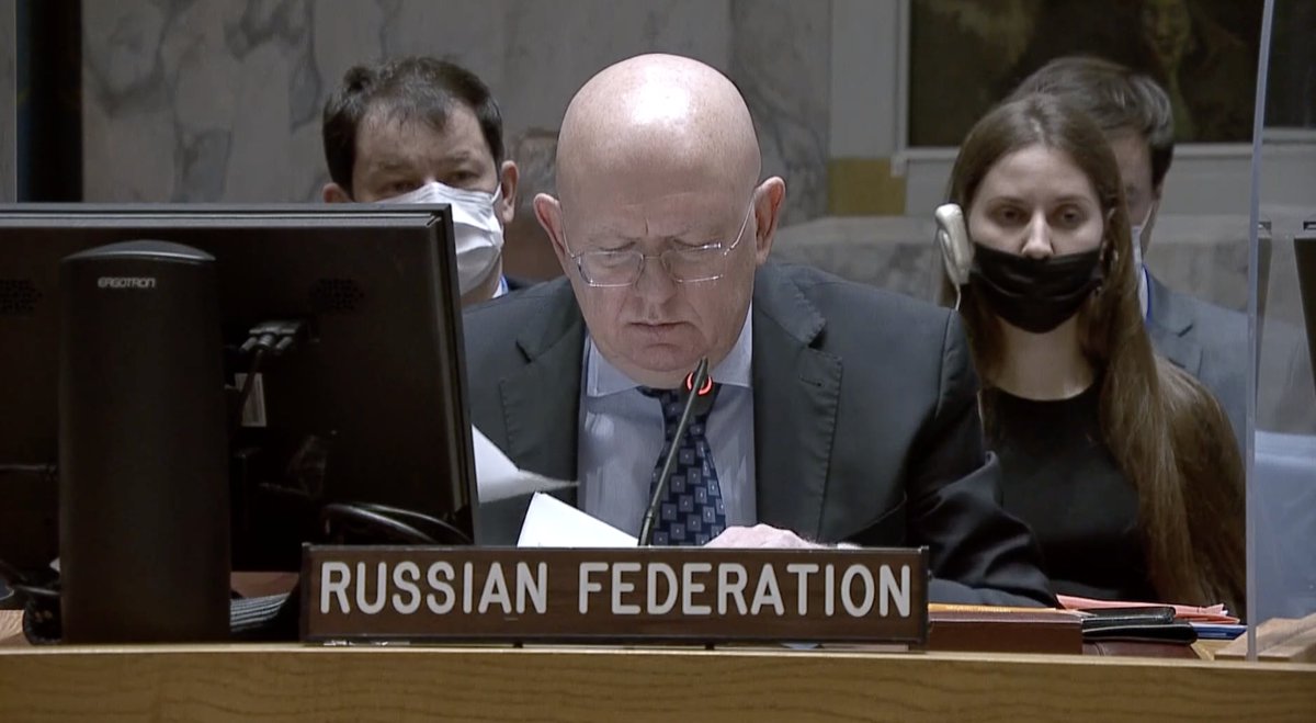 #Небензя: Опасность для гражданского населения #Украины исходит не от🇷🇺войск, а от🇺🇦националистов, удерживающих в заложниках мирное население ряда крупных городов и устраивающих диверсии и провокации, а затем пытающихся во всем обвинить #Россию. 

russiaun.ru/ru/news/040322…