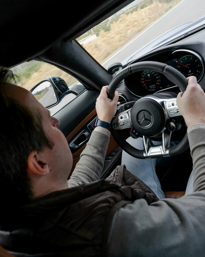 Manelori's tweet photo. Volante firme y pie a fondo… 😜🚀🏁
-
-
-
#mercedes #mercedesbenz #amg #mercededamg #amggt #amggtc #amggtcroadster #roadster #amgperformance #amgpower #amggang #sevilla #manelori https://t.co/vi1QZ0negI https://t.co/UpQ4KyjhB1