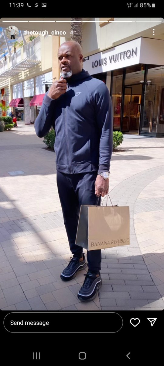 EvaWalk46843688's tweet photo. Happy Blessed Born Day , To Mr Melvin, I Pray that your day is full of Excitement and Expectation Into your next journey, Pray that God bless you with many more healthy years to come. #Favro Comes Before Finances, @melvin_holland @ https://t.co/zEDh4KvzTP