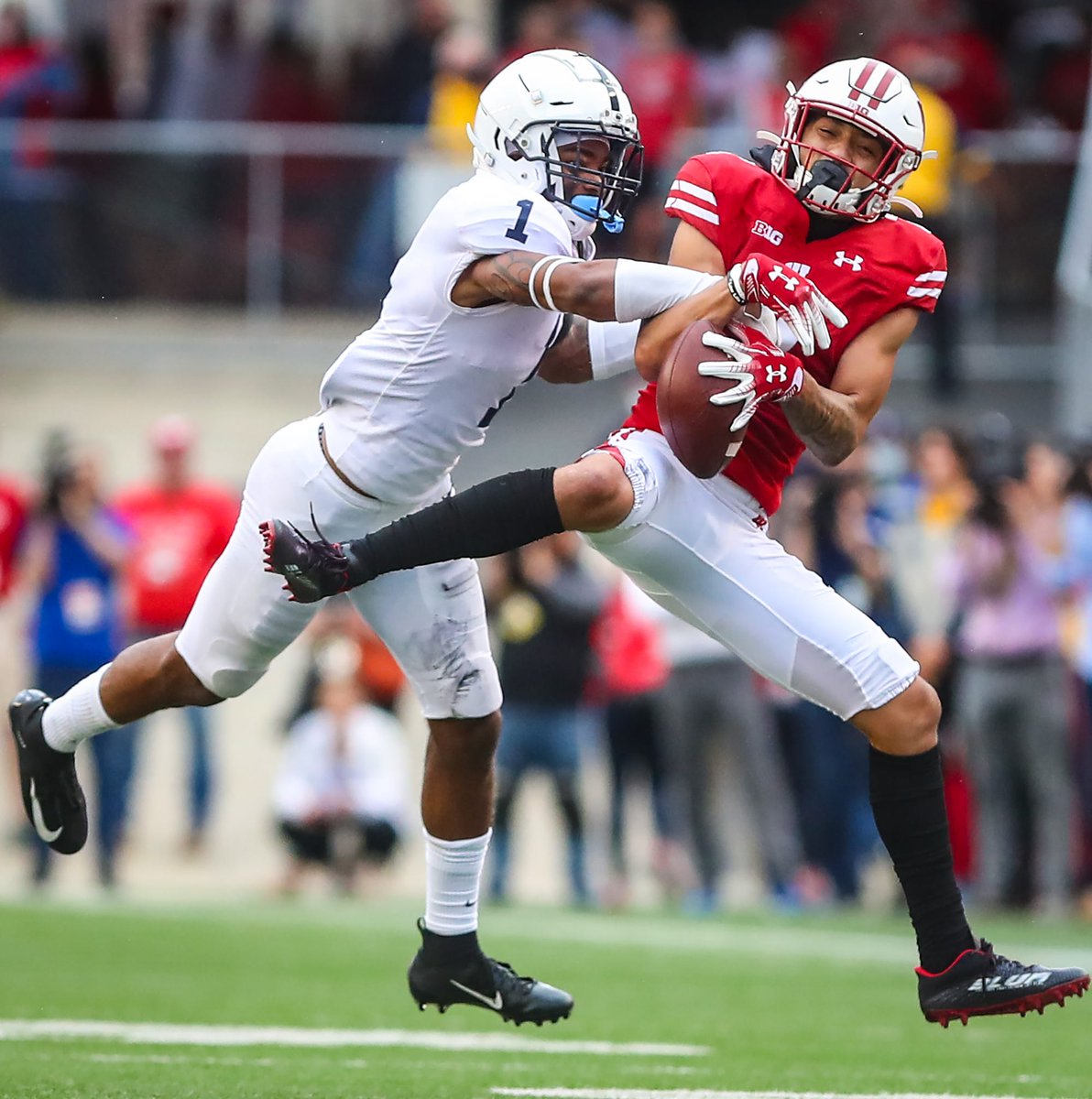 PFF_College's tweet photo. Jaquan Brisker has only allowed 1 TD in his Penn State career (962 coverage snaps) 🔒 https://t.co/LhjbOCbedp