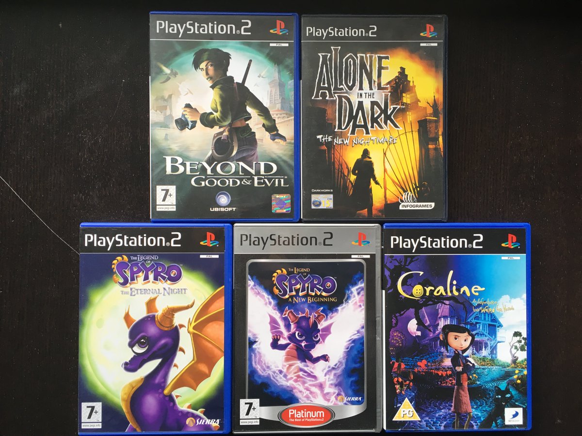 PS4Ron's tweet photo. On 04/03/2000 #Sony released #PlayStation2 in Japan. The #PS2 turns 22 years on this day. What a great console, here is some photos of my PS2 stuff on this #PS2Day 😎 https://t.co/jUZayTSSjj