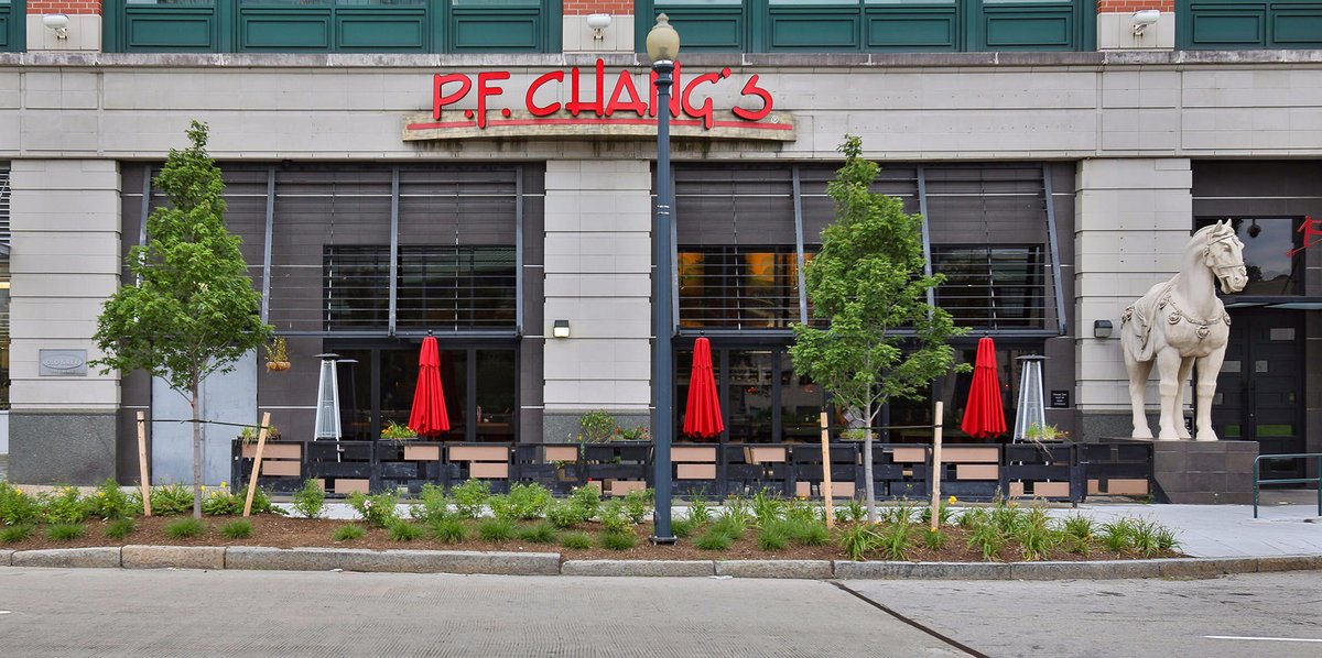 SubFantasyFilm's tweet photo. For this week's #FoodieFriday, we're highlighting P.F. Chang's at the Providence Place Mall!

The Providence P.F. Chang's serves a variety of Asian-inspired dishes and Chinese food favorites, including hand-rolled sushi and traditional Chinese dim sum. https://t.co/UdhLuOT0nS