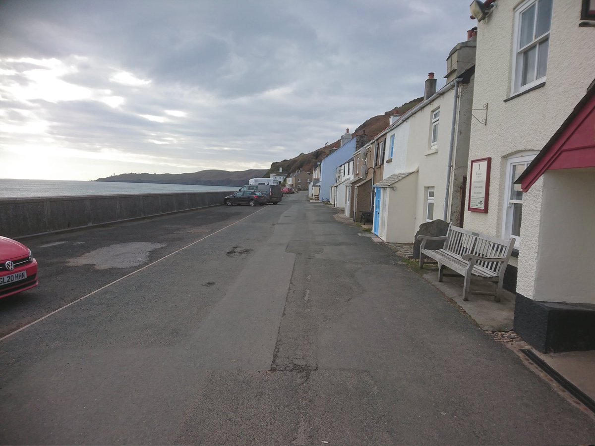 BrixhamGeography (@geogbrixham) on Twitter photo Yr 13 Start Bay, Devon. Fieldwork - Day 2. ☀ 🌊 🏖🚶 👍. Today was about further methods, results, risk management, ethical issues and the wider, synoptic relevance of our investigations. 🤔 💪 👀 <a href="/brixhamcollege/">Brixham College</a> #StartBay #Torcross #Hallsands #Beesands #Slapton Yr 13 Start Bay, Devon. Fieldwork - Day 2. ☀ 🌊 🏖🚶 👍. Today was about further methods, results, risk management, ethical issues and the wider, synoptic relevance of our investigations. 🤔 💪 👀 <a href="/brixhamcollege/">Brixham College</a> #StartBay #Torcross #Hallsands #Beesands #Slapton