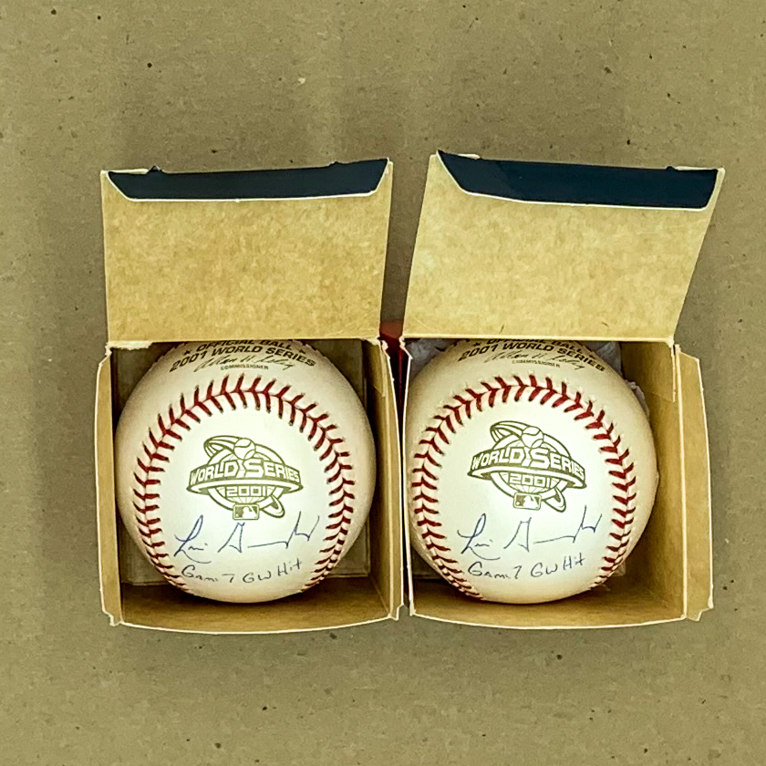 JustSportsAZ's tweet photo. OK @Dbacks fans, we have a giveaway for you! For a chance to win a signed baseball from @Luisgonzo20 &amp; @Gonzosgear, plus a $50 Just Sports gift card!
✅Follow us with a public profile
✅Post a selfie in your best D-Backs gear
✅Tag us
Winners will be selected Monday! https://t.co/cRJfHI0sbb