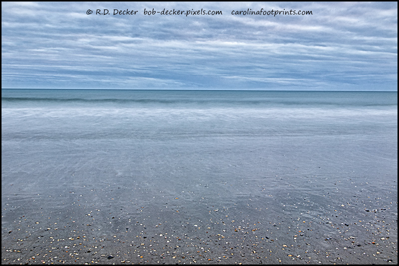RDDecker's tweet photo. Blue Skies, Blue Ocean, Wet Sand at Atlantic Beach, NC. https://t.co/FI3tfx2lBg

 #SpringForArt #ThisSpringBuyArt #seascape #coastalscape #coastal #Horizon #fineart #fineartphotography https://t.co/ONM4HO3b5x