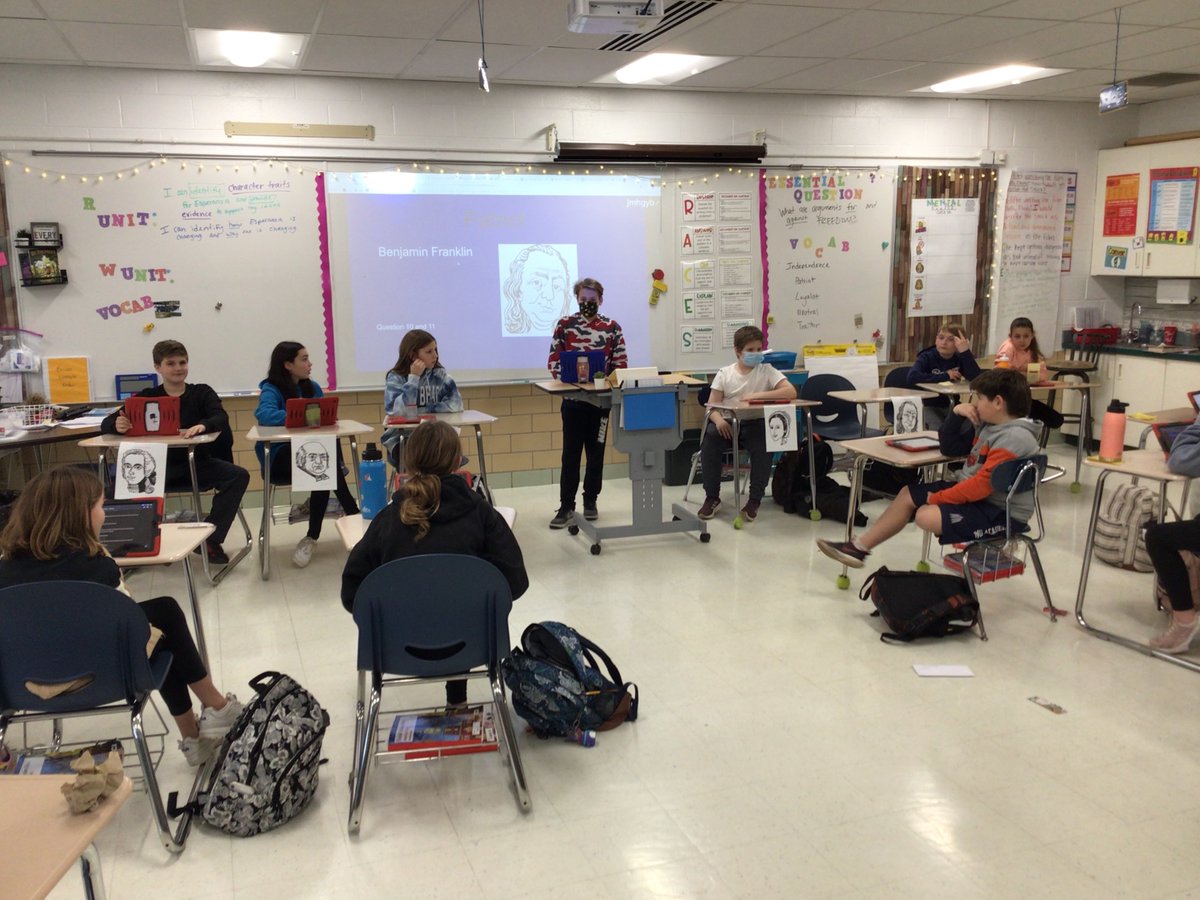 MrsBocian's tweet photo. Students participated in a debate for or against independence from Britain. They did such an amazing job! #d107 #todeclareindependenceornot https://t.co/KbAVMvmn4k