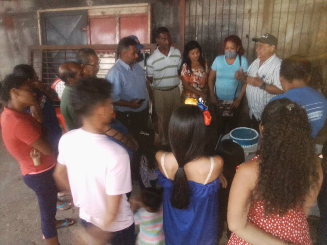 UntSucreCna's tweet photo. El día de ayer #03Marzo nuestro Municipio Andrés eloy blanco, Celebro en honor a los XVI del partido un nuevo tiempo con un pequeño agasajo junto a sus militantes. 
@partidoUNT 
@UNTCasanay https://t.co/muOz24jVP9