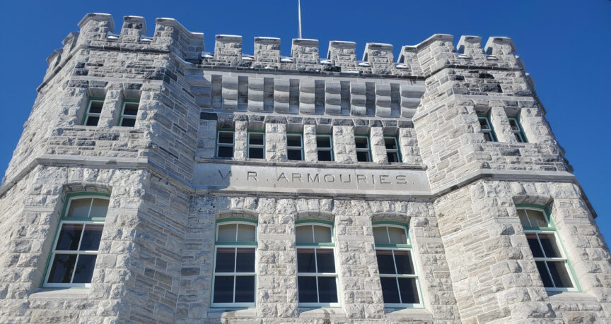 Conservation of Canadian heritage buildings at its best
republicarchitecture.ca/2022/03/04/pre…

#heritageconservation #architecture #historicrestoration <a href="/HistoricaCanada/">Historica Canada</a> <a href="/CdnHeritage/">Canadian Heritage</a> #kingstonarmoury #limestone