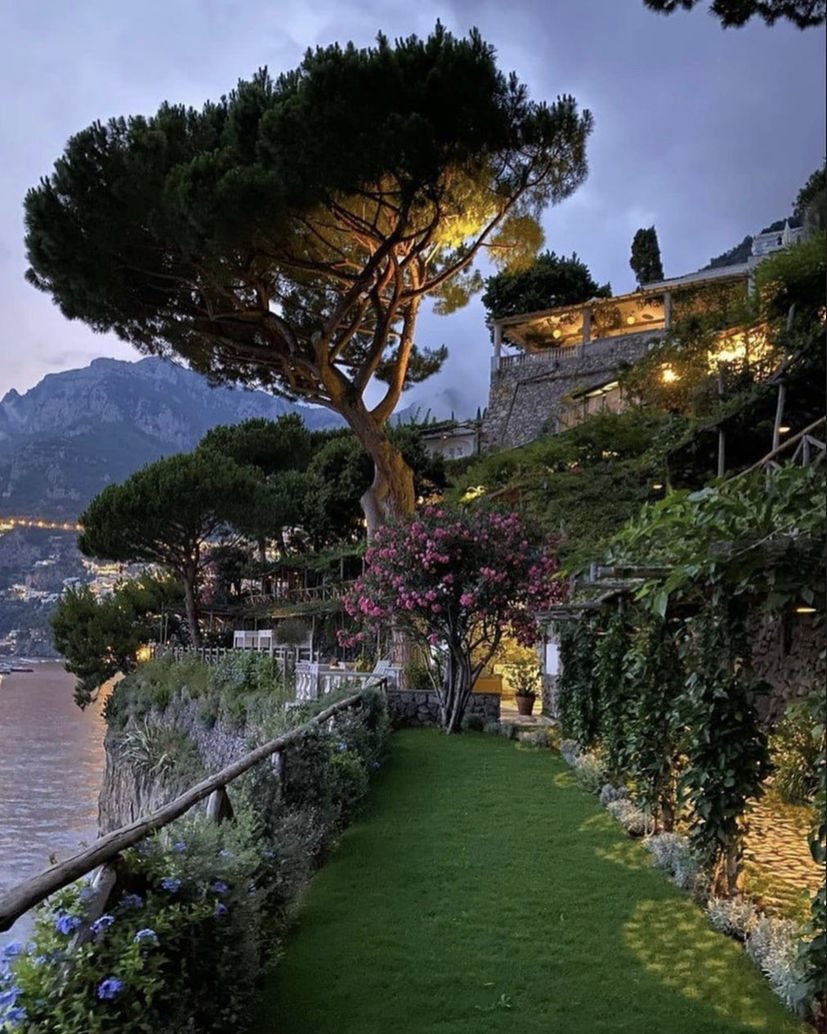 W0rld2026's tweet photo. Positano, Italy https://t.co/Cd7jy3iNbs