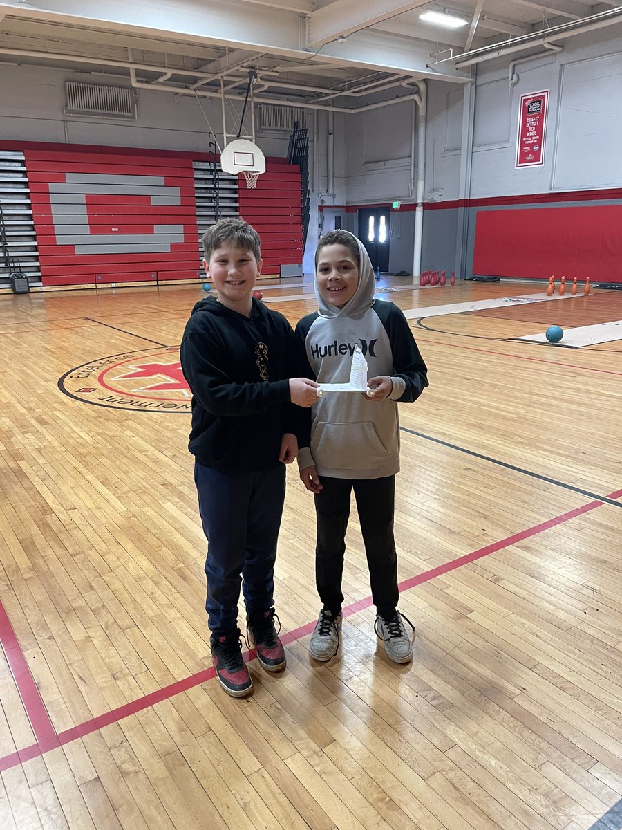LisaHaynes50's tweet photo. Great job on your puff mobile championship! #Keicher @superman3301 https://t.co/eVgjebcAUh