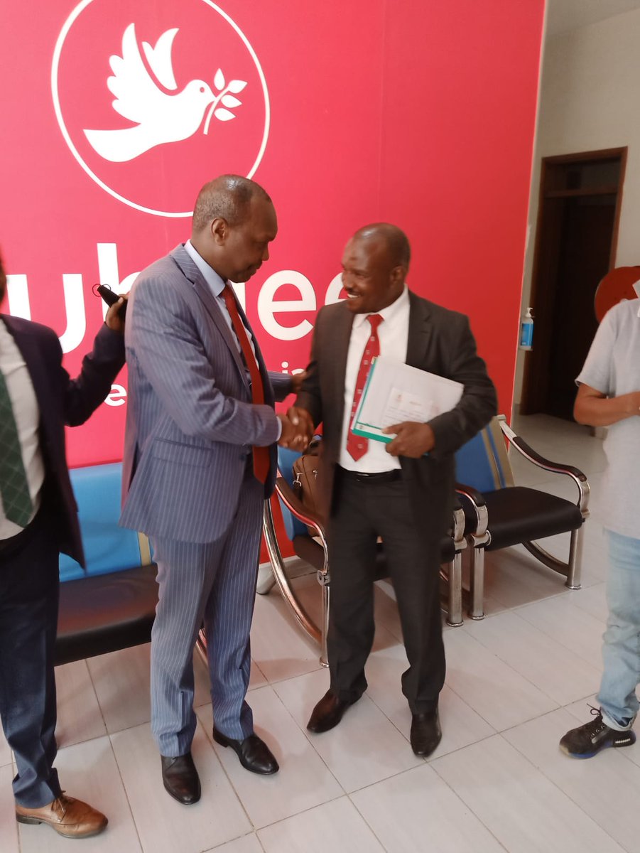 MUIGARUGARA's tweet photo. Hon Muiga Rugara with Jubilee Party Secretary General Jeremiah Kioni at Jubilee House, Nairobi. https://t.co/48MvsNJvVr