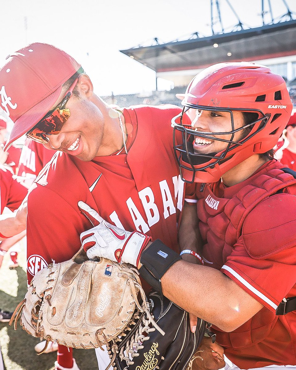 Grab some friends and join us on a perfect afternoon for baseball! 🆚 Murray State 📍 #TheJoe ⏰ 3 p.m. CT 📊 bit.ly/2OR8g5x 📻 Crimson Tide Sports Network 🖥️ SEC Network+ (es.pn/3LNun8U) #RollTide