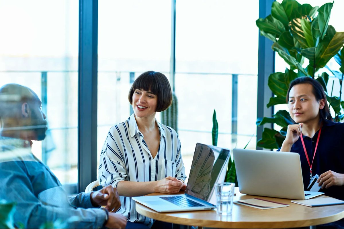 BevThorne's tweet photo. In #marketing, it is all about separating the true trends from the mere duds. Any successful marketing strategy starts by honing in on the trends that make the most sense for you and your business. Check out these #digitalmarketing trends:  https://t.co/3FXY3t60LG https://t.co/jvp1oIlC0O