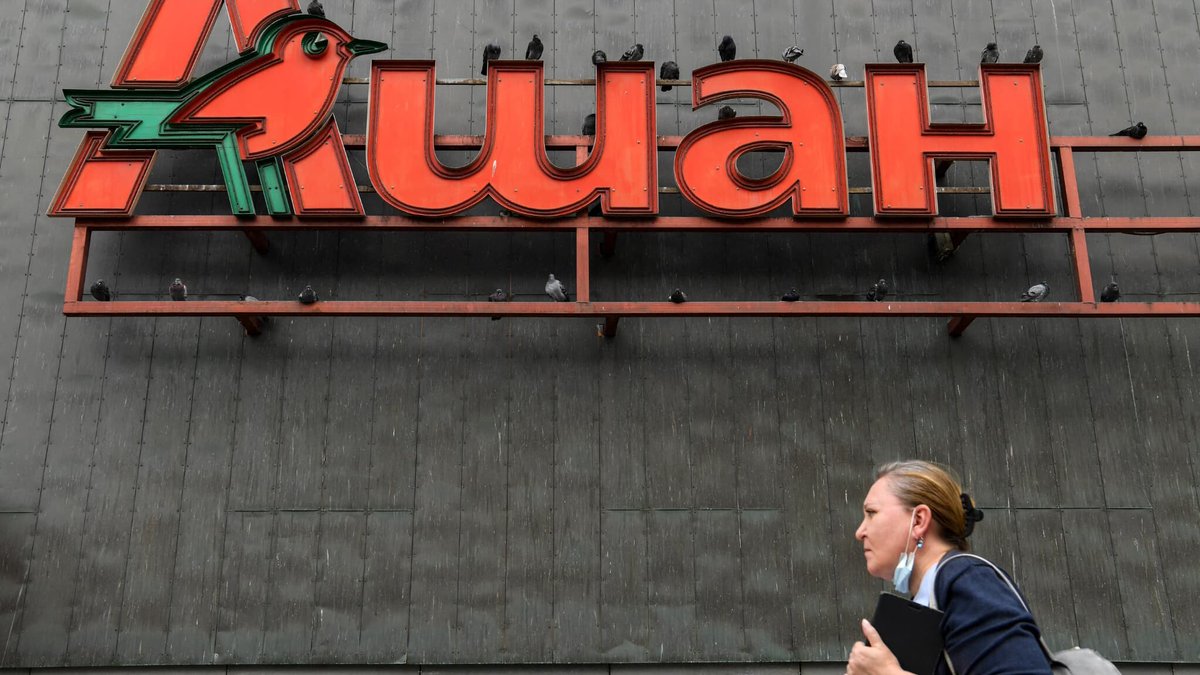 BFMTV's tweet photo. Auchan, Leroy Merlin, Decathlon: l'empire de la famille Mulliez fait profil bas en Russie
https://t.co/29hHDtuEIo https://t.co/k4nFsu0EL2