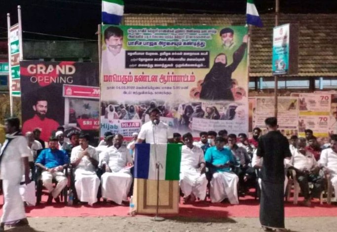 RapikTamilan's tweet photo. தேர்தல் திருவிழாமுடிந்து திராவிட திருமகன்கள் மேயராகவும் சேர்மன்களாகவும்  பதவி ஏற்றதை தெருகலில் உள்ள தேனீர் கடைகளிளிலும் டாஸ்மார்க்பார்களிலும் கொண்டாடிவருமபிழைப்புவாத இஸ்லாமியர்கள்மத்தியில் ஹிகாப் தடையைகண்டித்து கண்டனஆர்பாட்டத நடத்தி  கொண்டிருக்கும் பிழைக்க தெரியா கூட்டம் நாங்கள் https://t.co/jVHqRGVGvo