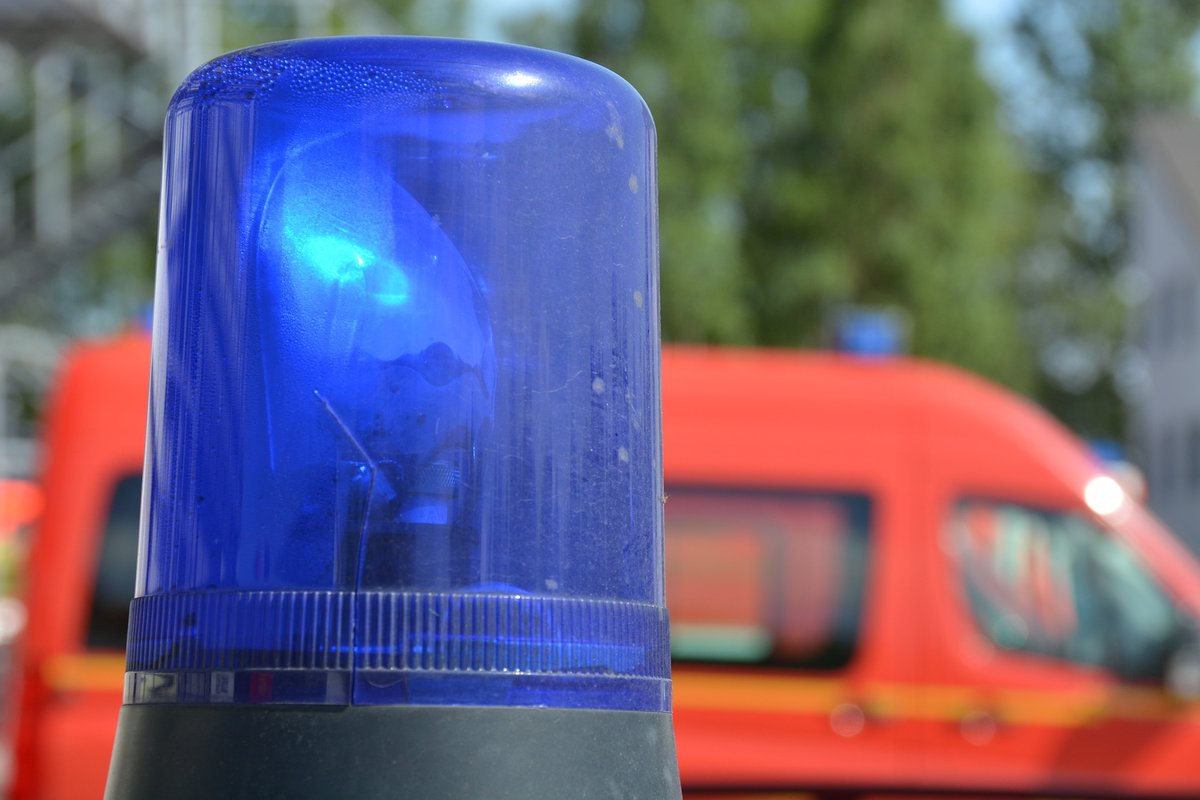 FF_VG_ZW_Land's tweet photo. 04.03.22, 8:42 Uhr
#Löscheinheiten Wiesbach, Käshofen, Rosenkopf und Feuerwehreinsatzzentrale @FF_VG_ZW_Land 
Unklare Rauchentwicklung, Schulstr., Wiesbach https://t.co/eapUKelAra