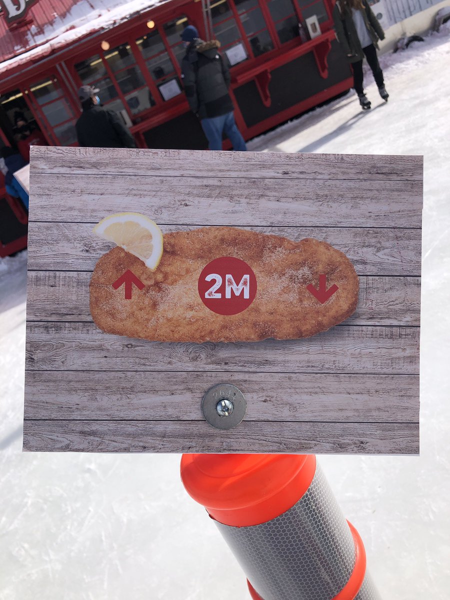 marctrudelmagic's tweet photo. Always loved a Beavertail on the Rideau Canal but 2 metres long seems a little excessive! https://t.co/mTsaO9XXqu