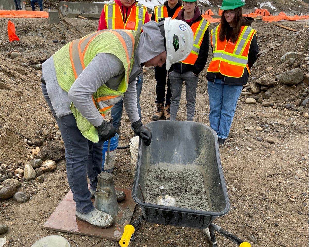 A HUGE thank you to Sawchuk Developments and the Construction Foundation of BC for hosting a site tour for Central Okanagan Public school students at a live construction site. <a href="/CFOFBC/">Construction Foundation of BC</a> @ita_youth <a href="/SD23News/">Central Okanagan Public Schools</a>