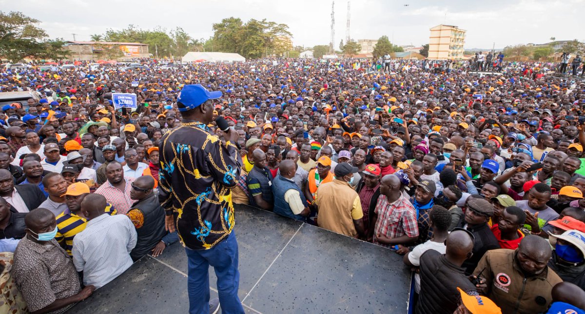 kaninikega1's tweet photo. Baba in Bungoma! More and more love for Baba the 5th! https://t.co/WnFApaSaV9