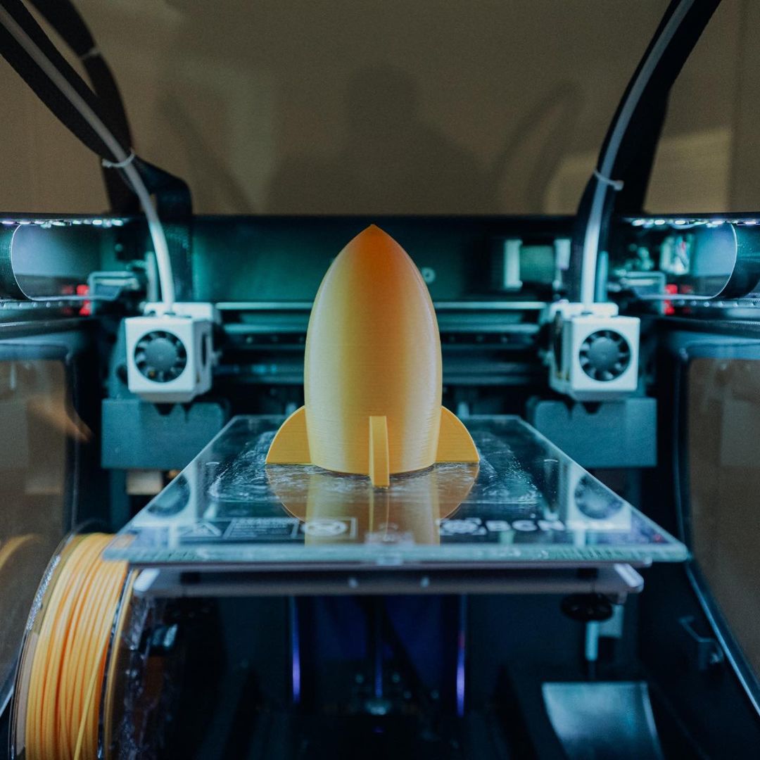 finalprint_xyz's tweet photo. Si te interesa la impresión 3D y quieres conocer más de este mundillo, no dudes en visitar la exposición PRINT3D de @CaixaForum

#3D #impresion3D  #PLA #ABS #impresora3D #render #blender #cura #fusion360 #steam  #zaragoza #huesca #teruel #aragon  #emprendimiento #jovenes #diseño https://t.co/KbQbQRNRmr