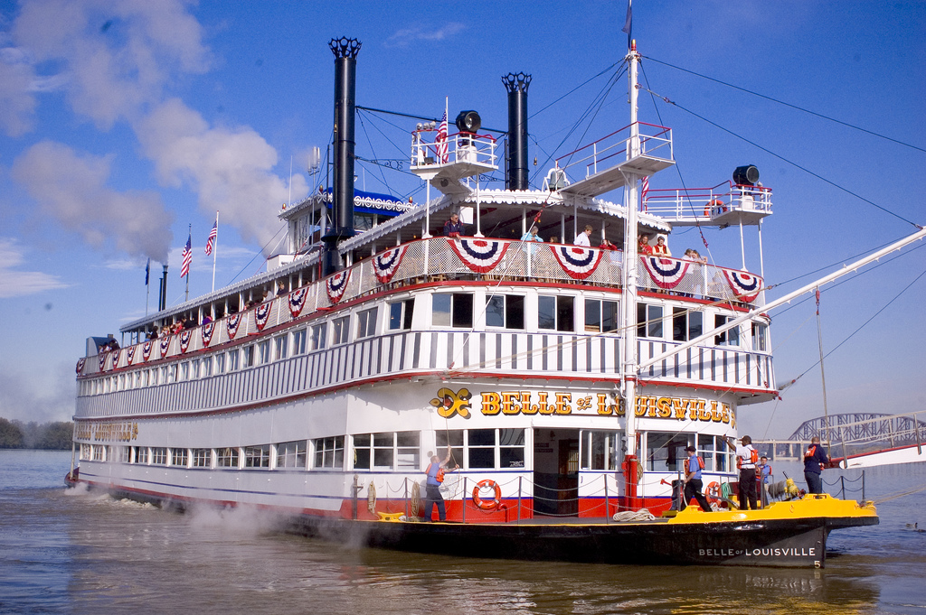 Did you know you can still travel on a historic steamboat that was built in 1914? The @BELLELOUISVILLE offers day &amp; evening cruises on the Ohio River. Originally named Idlewild she is one of the last authentic steamboats in existence &amp; is a National Historic Landmark.
